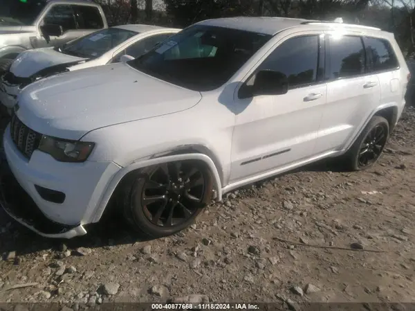 1C4RJFAG1JC119579 2018 JEEP GRAND CHEROKEE - Image 2