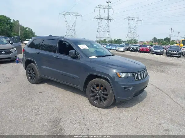 1C4RJFAG1JC135927 2018 JEEP GRAND CHEROKEE - Image 1