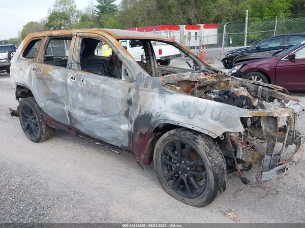 1C4RJFAG1JC137662 2018 JEEP GRAND CHEROKEE - Image 1