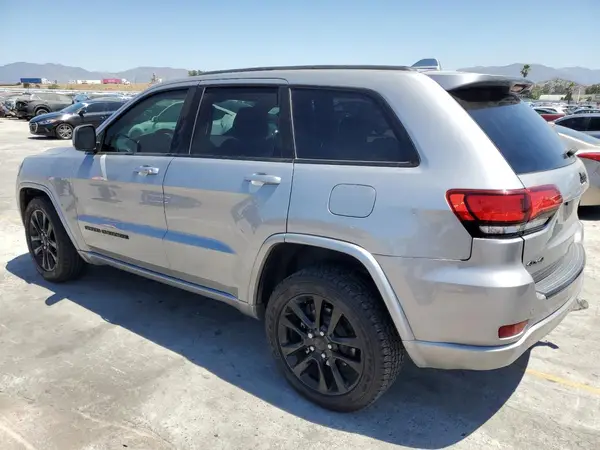 1C4RJFAG1JC148371 2018 JEEP GRAND CHEROKEE - Image 2
