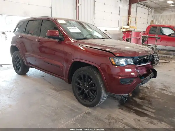 1C4RJFAG1JC152968 2018 JEEP GRAND CHEROKEE - Image 1