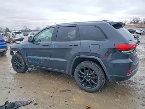 1C4RJFAG1JC173013 2018 JEEP GRAND CHEROKEE - Image 2
