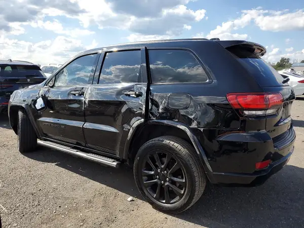 1C4RJFAG1JC203627 2018 JEEP GRAND CHEROKEE - Image 2