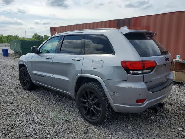 1C4RJFAG1JC204079 2018 JEEP GRAND CHEROKEE - Image 2
