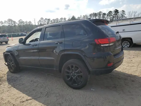 1C4RJFAG1JC207919 2018 JEEP GRAND CHEROKEE - Image 2