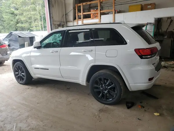 1C4RJFAG1JC263956 2018 JEEP GRAND CHEROKEE - Image 2