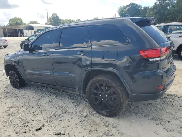 1C4RJFAG1JC285813 2018 JEEP GRAND CHEROKEE - Image 2