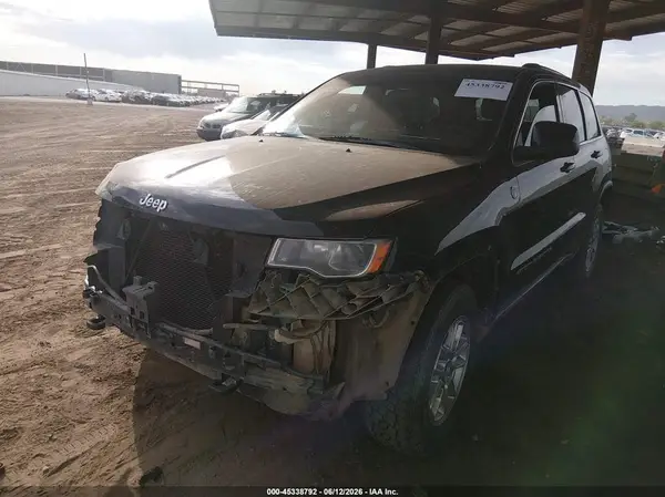 1C4RJFAG1JC328305 2018 JEEP GRAND CHEROKEE - Image 2