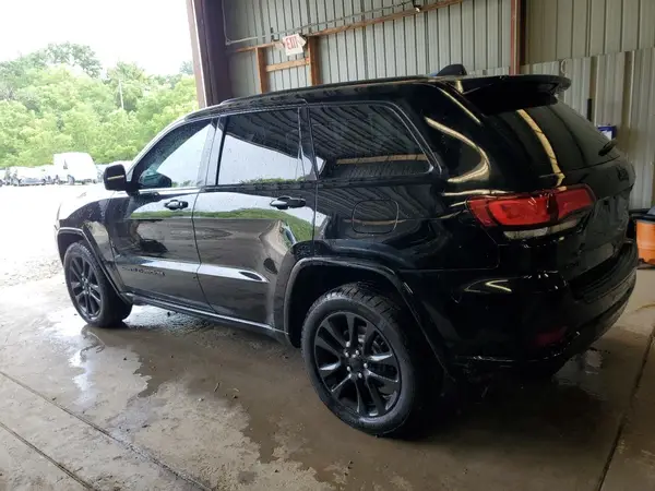1C4RJFAG1JC332032 2018 JEEP GRAND CHEROKEE - Image 2