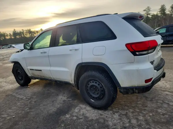 1C4RJFAG1JC370442 2018 JEEP GRAND CHEROKEE - Image 2