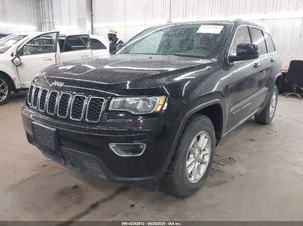 1C4RJFAG1JC377200 2018 JEEP GRAND CHEROKEE - Image 2