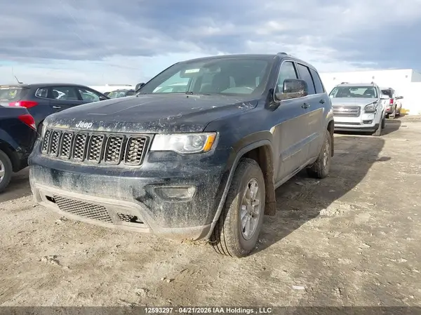 1C4RJFAG1JC379724 2018 JEEP GRAND CHEROKEE - Image 2