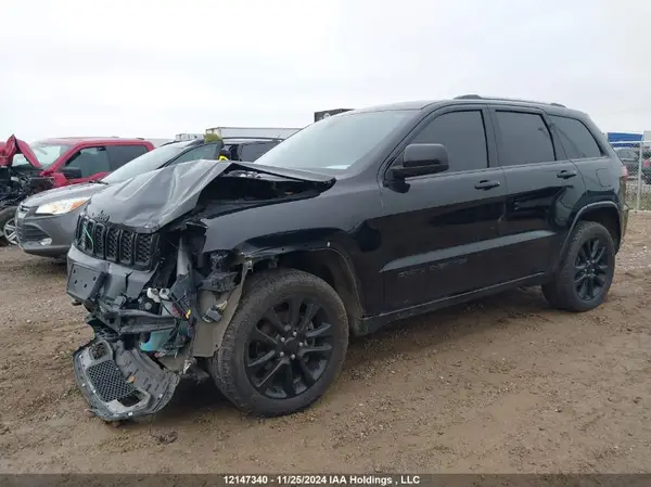 1C4RJFAG1JC440165 2018 JEEP GRAND CHEROKEE - Image 2