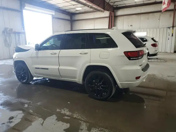 1C4RJFAG1JC500753 2018 JEEP GRAND CHEROKEE - Image 2