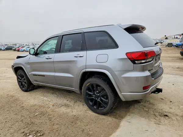 1C4RJFAG1JC503894 2018 JEEP GRAND CHEROKEE - Image 2