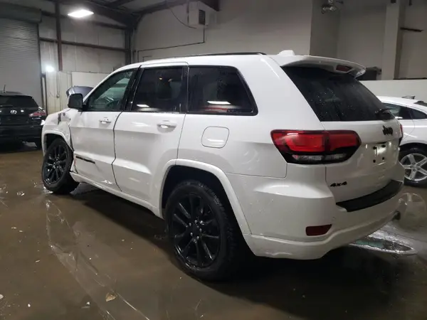 1C4RJFAG1JC505208 2018 JEEP GRAND CHEROKEE - Image 2