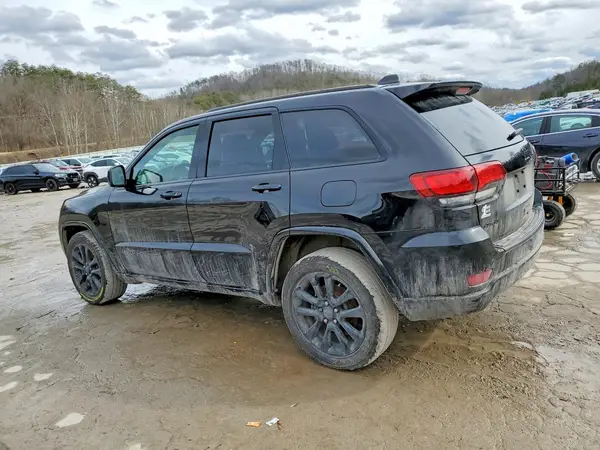 1C4RJFAG1KC565863 2019 JEEP GRAND CHEROKEE - Image 2