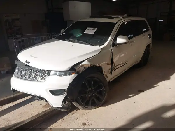 1C4RJFAG1KC607206 2019 JEEP GRAND CHEROKEE - Image 2