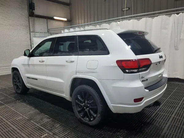 1C4RJFAG1KC692824 2019 JEEP GRAND CHEROKEE - Image 2