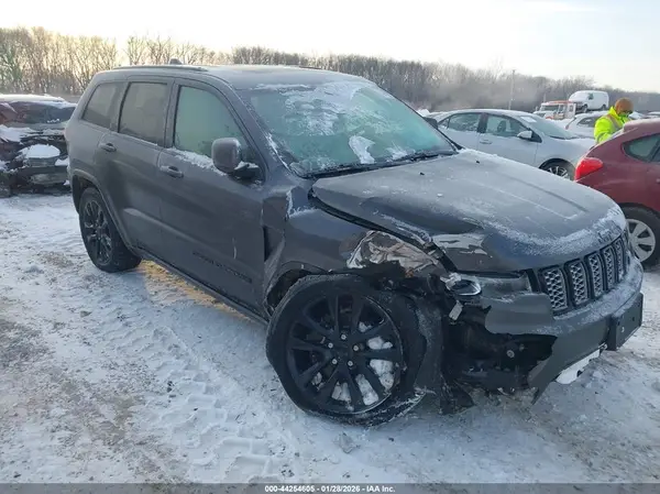 1C4RJFAG1KC702669 2019 JEEP GRAND CHEROKEE - Image 1