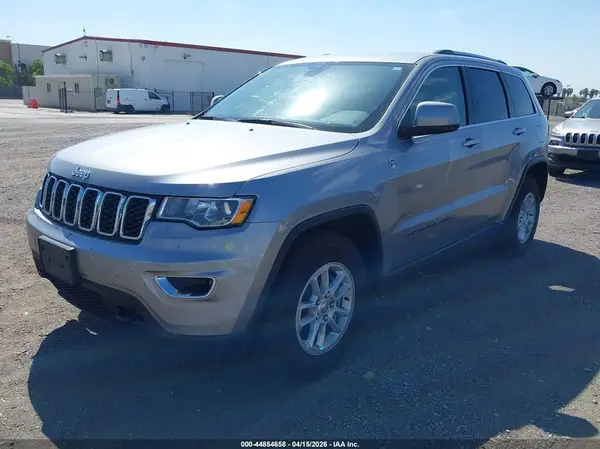 1C4RJFAG1KC706172 2019 JEEP GRAND CHEROKEE - Image 2