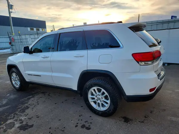 1C4RJFAG1KC820320 2019 JEEP GRAND CHEROKEE - Image 2