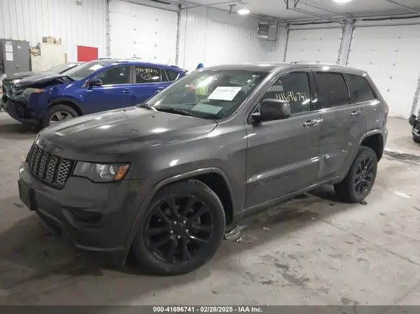 1C4RJFAG1KC834833 2019 JEEP GRAND CHEROKEE - Image 2