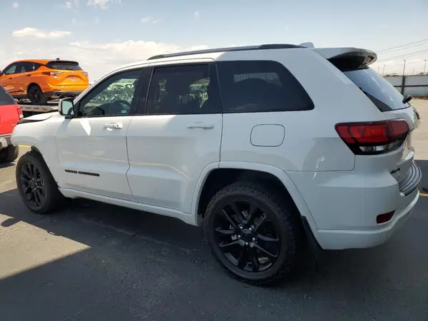 1C4RJFAG1LC142802 2020 JEEP GRAND CHEROKEE - Image 2