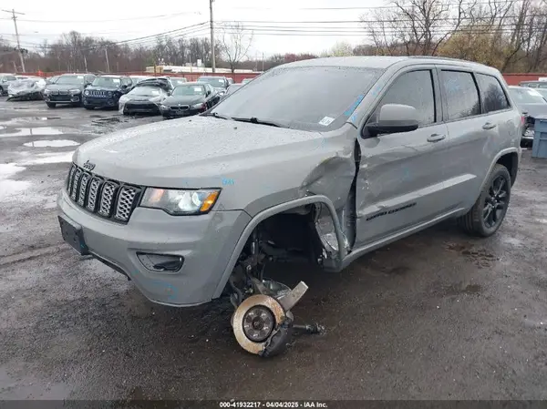 1C4RJFAG1LC207857 2020 JEEP GRAND CHEROKEE - Image 2