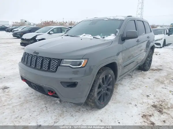 1C4RJFAG1LC213920 2020 JEEP GRAND CHEROKEE - Image 2