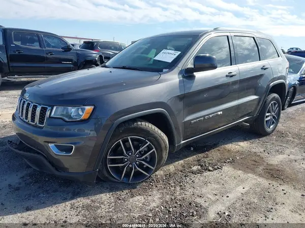 1C4RJFAG1LC236873 2020 JEEP GRAND CHEROKEE - Image 2