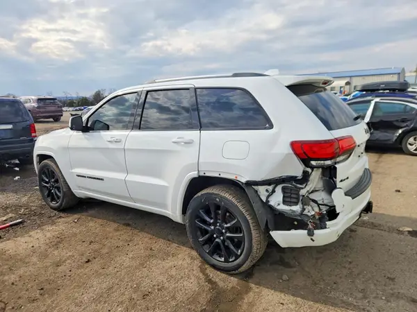1C4RJFAG1LC257061 2020 JEEP GRAND CHEROKEE - Image 2