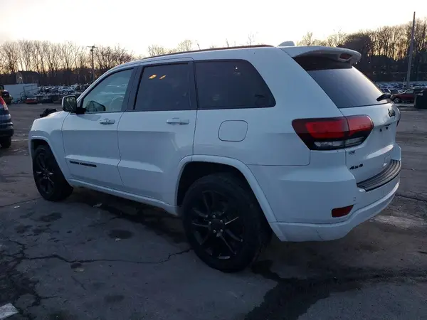 1C4RJFAG1LC293445 2020 JEEP GRAND CHEROKEE - Image 2