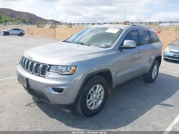 1C4RJFAG1LC297365 2020 JEEP GRAND CHEROKEE - Image 2