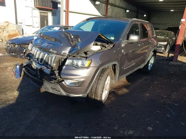 1C4RJFAG1LC371772 2020 JEEP GRAND CHEROKEE - Image 2