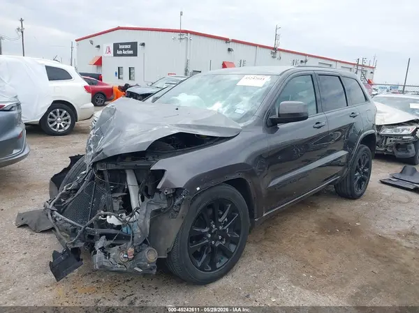 1C4RJFAG1LC400767 2020 JEEP GRAND CHEROKEE - Image 2