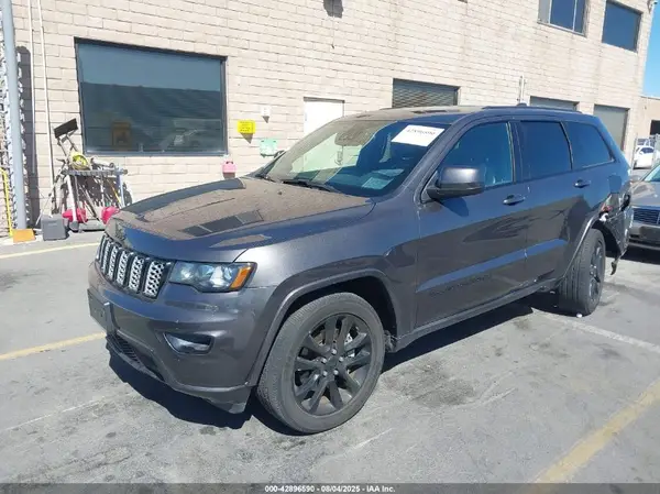 1C4RJFAG1MC587591 2021 JEEP GRAND CHEROKEE - Image 2