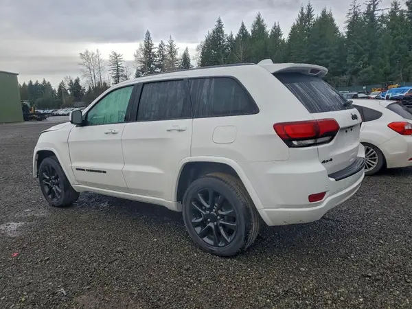 1C4RJFAG1NC116025 2022 JEEP GRAND CHEROKEE - Image 2