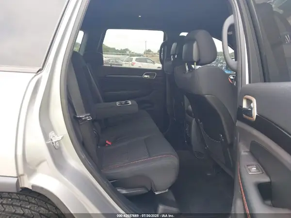 1C4RJFAG2GC365811 2016 JEEP GRAND CHEROKEE - Image 8