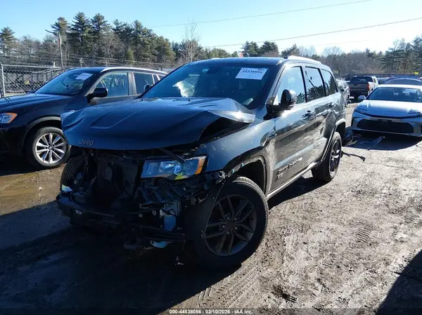 1C4RJFAG2GC472017 2016 JEEP GRAND CHEROKEE - Image 2