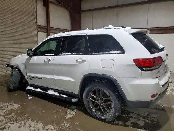 1C4RJFAG2GC489125 2016 JEEP GRAND CHEROKEE - Image 2