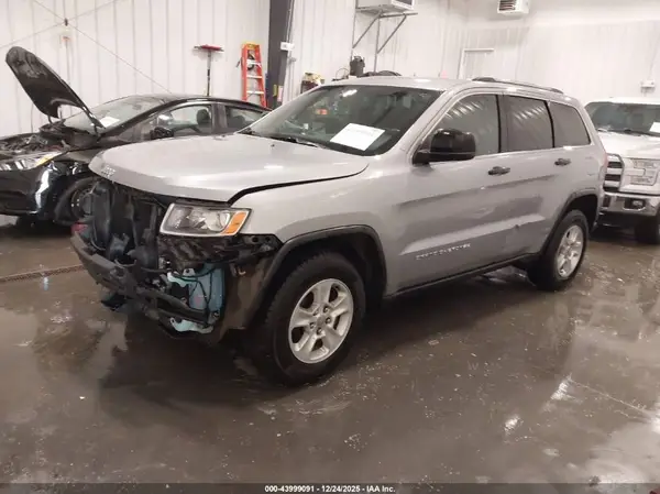 1C4RJFAG2GC496544 2016 JEEP GRAND CHEROKEE - Image 2