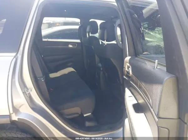 1C4RJFAG2HC609801 2017 JEEP GRAND CHEROKEE - Image 8