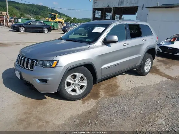 1C4RJFAG2HC634830 2017 JEEP GRAND CHEROKEE - Image 2