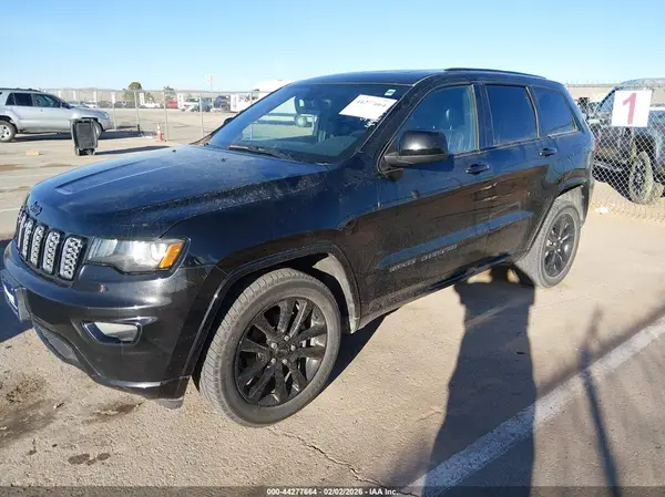 1C4RJFAG2HC700454 2017 JEEP GRAND CHEROKEE - Image 2