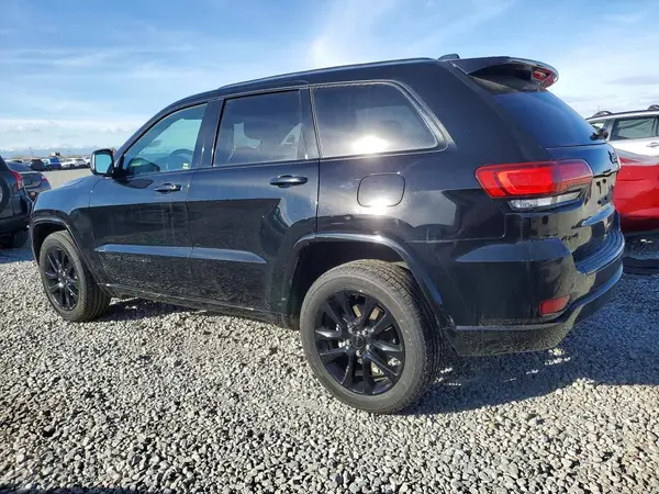 1C4RJFAG2HC704231 2017 JEEP GRAND CHEROKEE - Image 2
