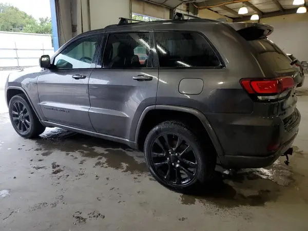 1C4RJFAG2HC750383 2017 JEEP GRAND CHEROKEE - Image 2