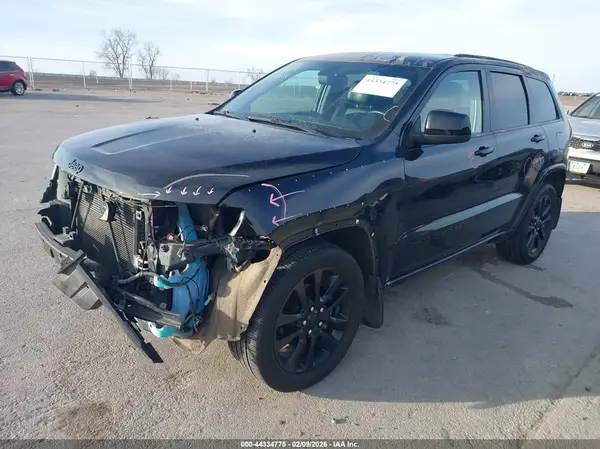 1C4RJFAG2HC785957 2017 JEEP GRAND CHEROKEE - Image 2