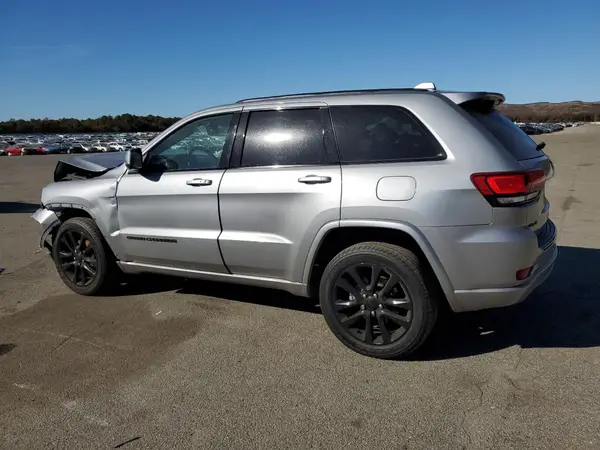 1C4RJFAG2HC919012 2017 JEEP GRAND CHEROKEE - Image 2