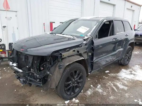 1C4RJFAG2HC922170 2017 JEEP GRAND CHEROKEE - Image 2